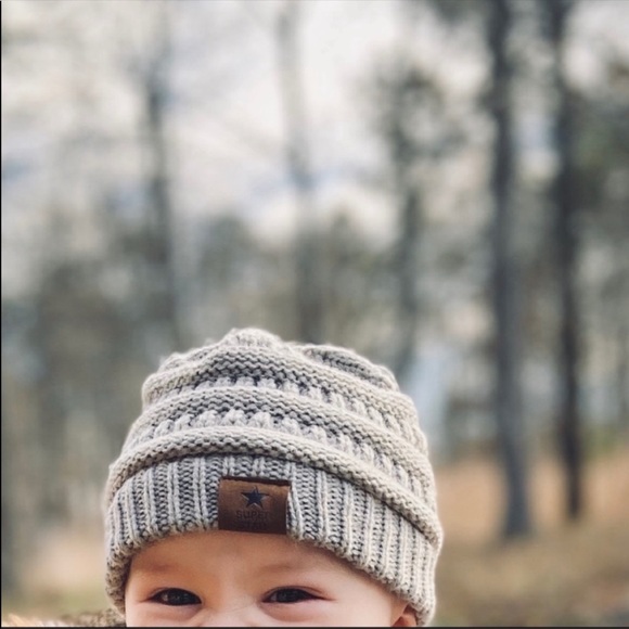 CHOOSE ONE - Super Star | Chunky Knit Gender Neutral Baby Beanie Hat - Picture 3 of 6